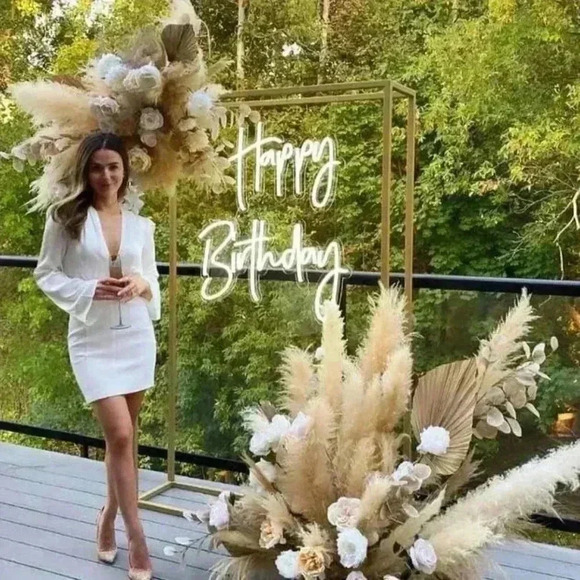 Happy Birthday Neon Signs for Wall Decor - Picture 4 of 6